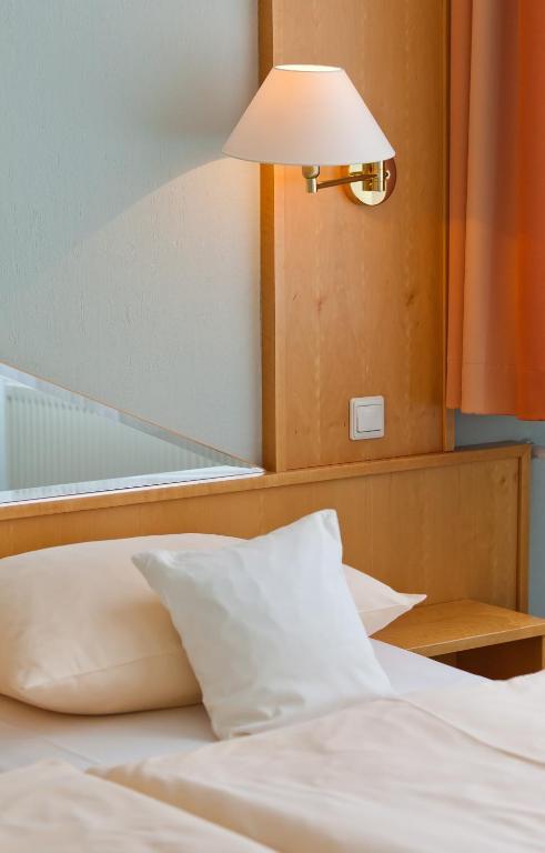 Hotel Villa Subklew Sellin  Room photo